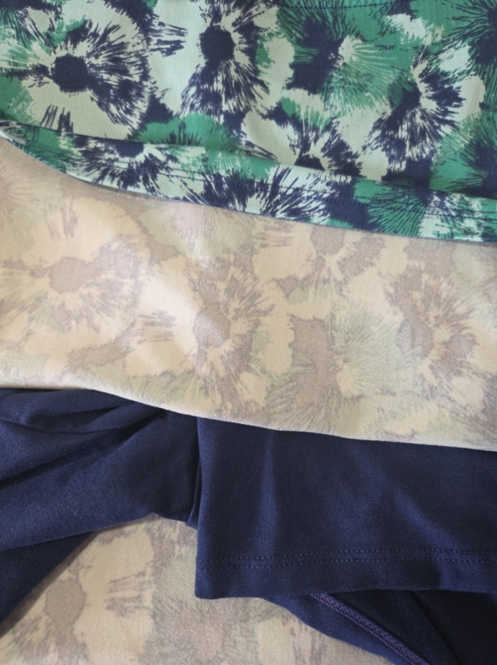 Tranquility by Colorado Clothing Skort Floral Print Green Navy Women's Large - Picture 6 of 8